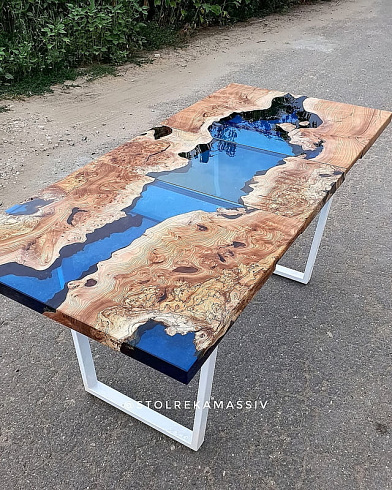 Раскладной стол-река из слэбов карагача